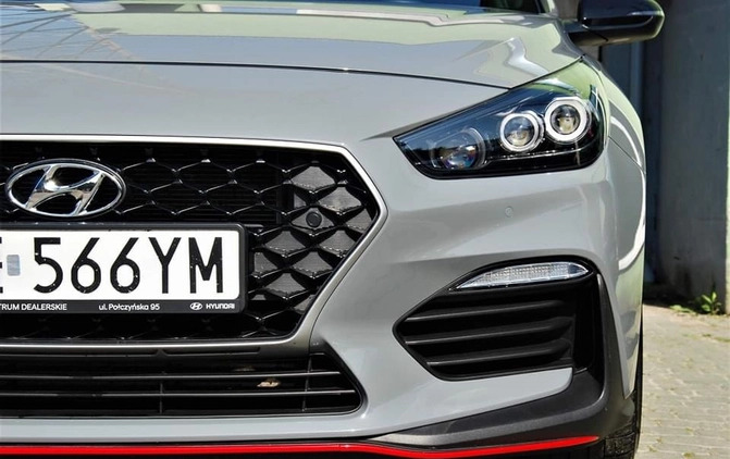 Hyundai i30 N cena 109000 przebieg: 43000, rok produkcji 2019 z Legionowo małe 121